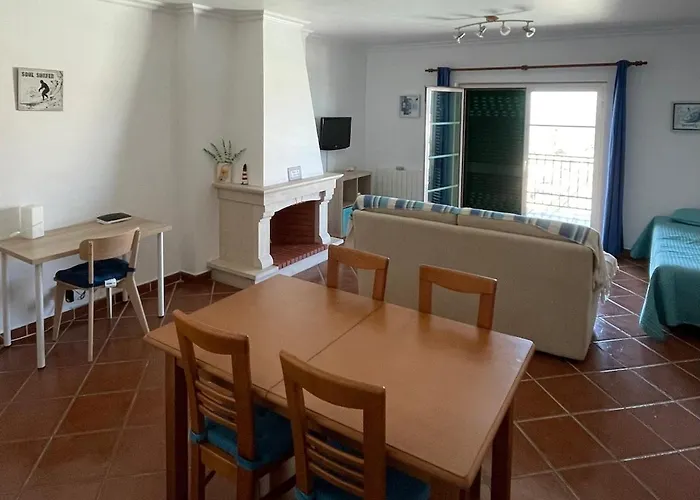 House Ericeira